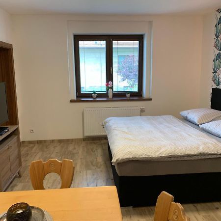 Apartmany Zupanovice Dobris Eksteriør bilde