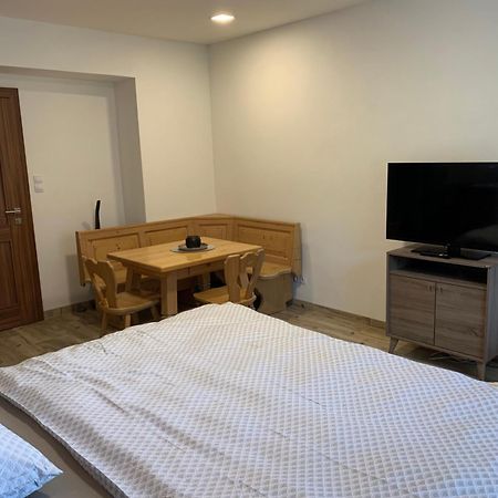 Apartmany Zupanovice Dobris Eksteriør bilde
